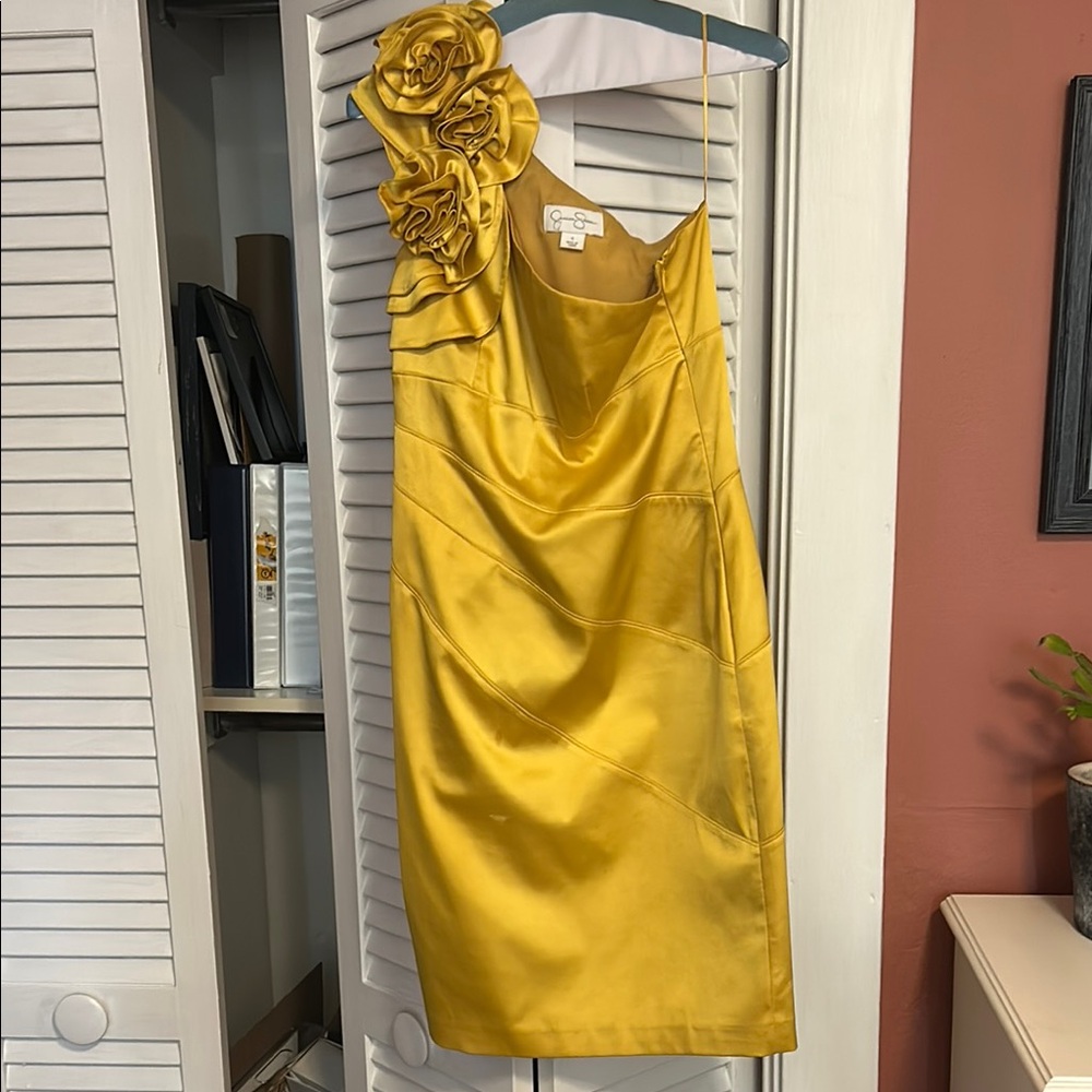 Jessica Simpson Gold Asymmetrical Ruffled Sheath Dress